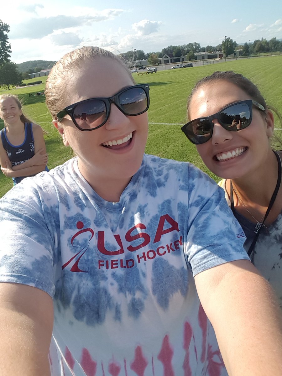 FHSFhockey's tweet photo. Today was a great day of tie dye!!!! #212 #oneextradegree @fhssportsBASD https://t.co/3dSv3qtKeh