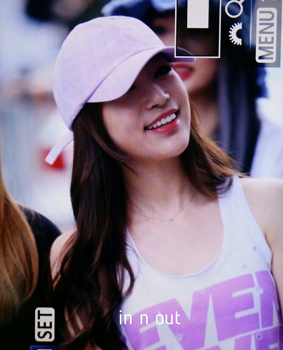 INNOUT_0303's tweet photo. 170825 KBS 출근
#소나무 #수민 💦 https://t.co/3P50XAgWKM