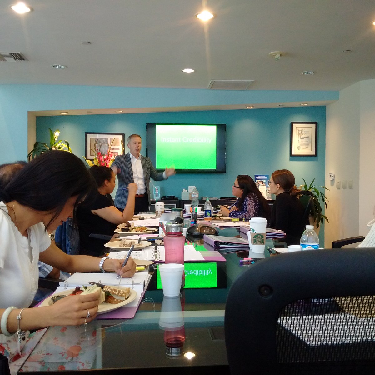 NEI4Change's tweet photo. #Business #Accelerator #Boot #Camp #intimate #intensive #DeborahPeters #5StarGypsy #GlobalGirl #businesscoach https://t.co/cyQSfYcTGY