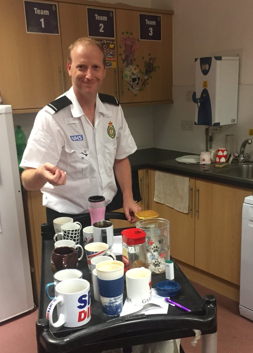 YorksAmbulance's tweet photo. Mark refuelling our dispatchers with a proper Yorkshire brew βοΈ #midnightmashround #YASEOC #YAS247 https://t.co/XNdP8LCrin