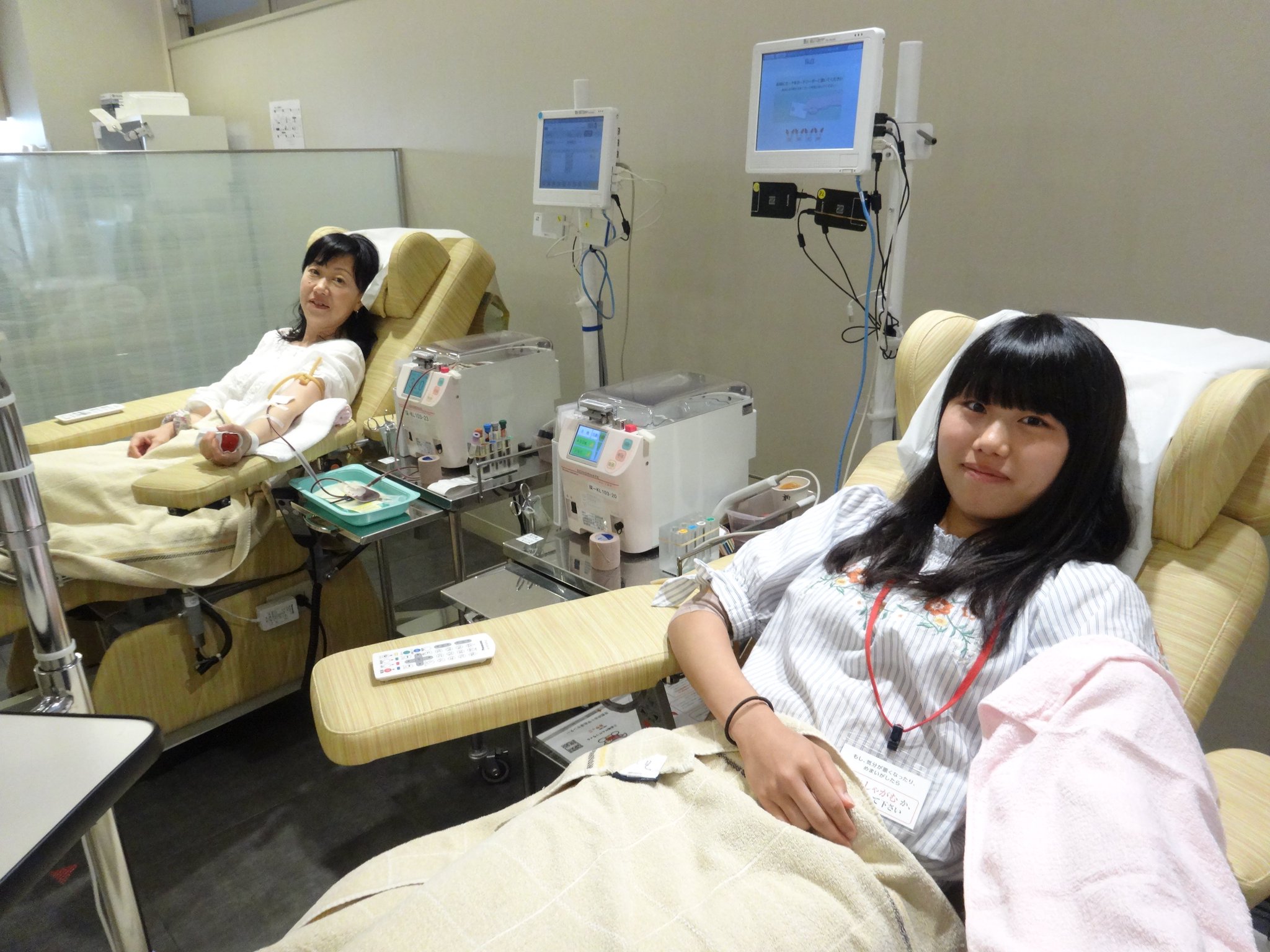 京都府赤十字血液センター（公式） on Twitter "【献血したからやさしくしてね】高校で献血セミナーを受け
