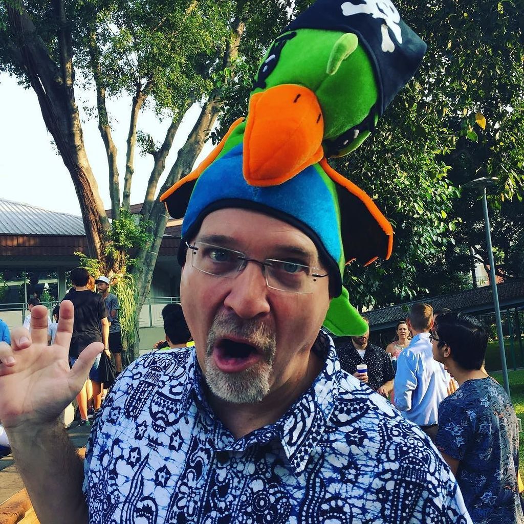 MSNagaNaga's tweet photo. The one and only Mr. Henry #jisedu #middleschool #balistage https://t.co/zbdKi3T2QC https://t.co/fMaWuToGP7