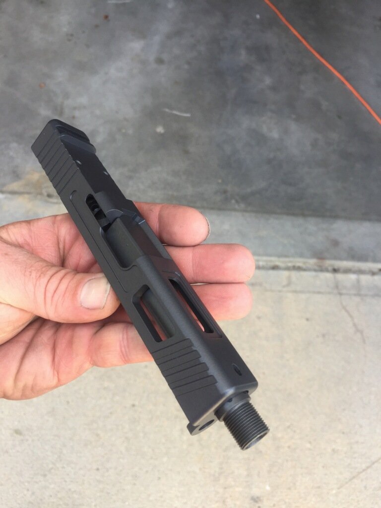 mto_performance's tweet photo. The Glock slide and barrel that I modified a few weeks ago...recoated and assembled #Glock #combathandguns #sigsauer #SmithWesson https://t.co/buztTywPO8