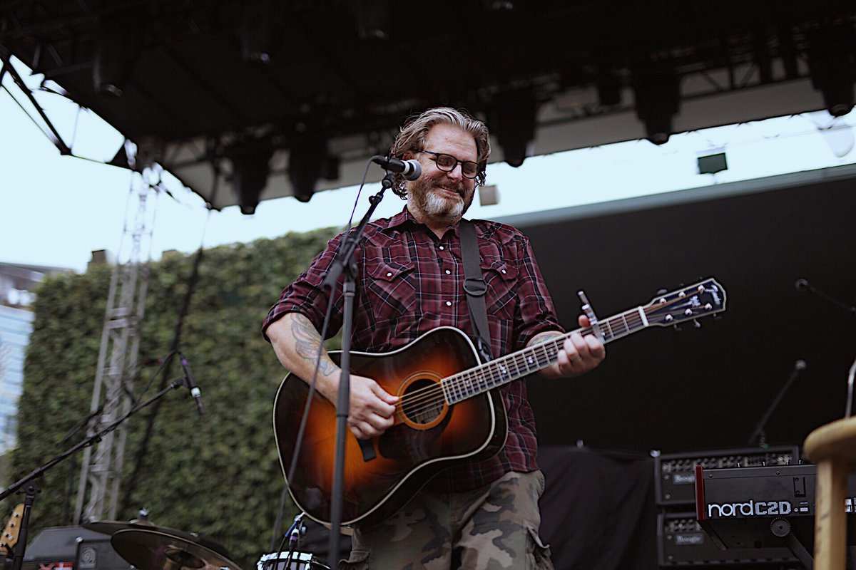 Alt949radio's tweet photo. It's #KevinSeconds opening up for #Rancid and #DropkickMurphys
[📷Photos by @SuspectPrimary] https://t.co/AfIzRxztPr
