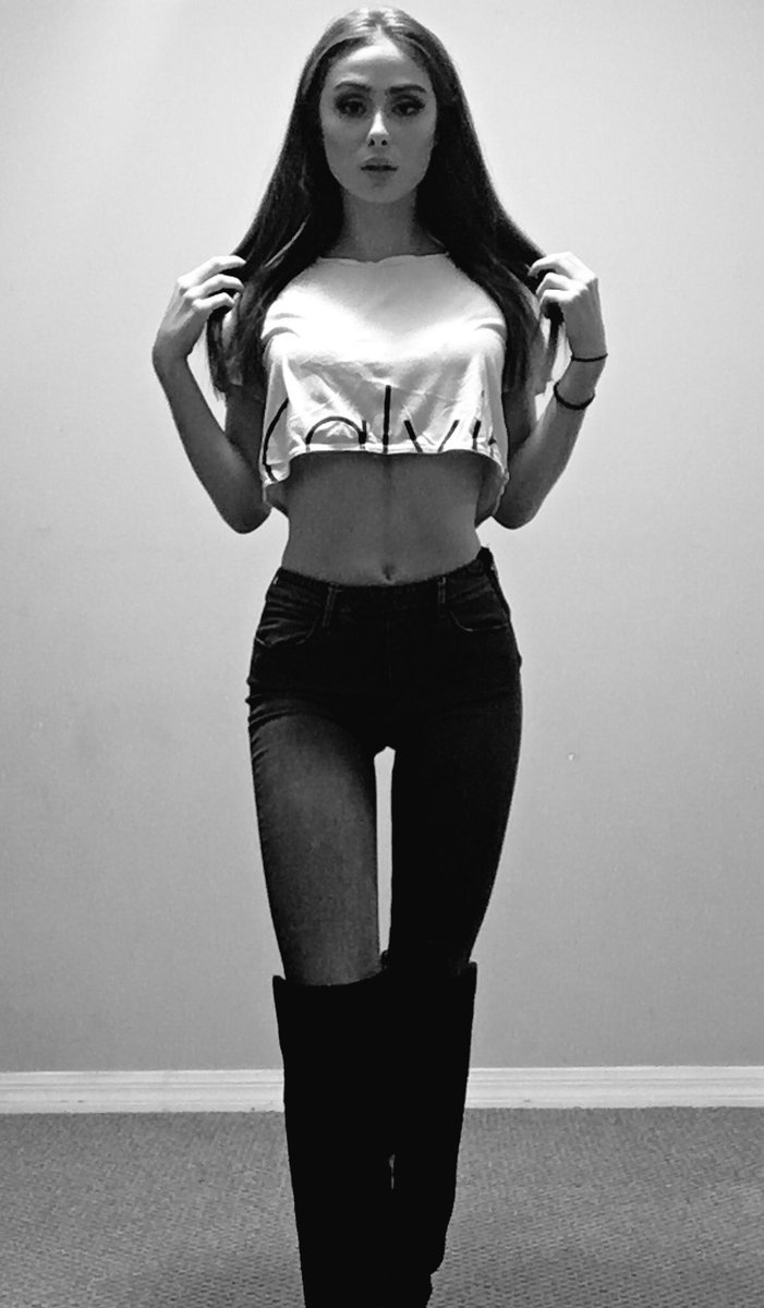 CVITLYNG's tweet photo. lil bitta me 4 u https://t.co/KXBtEyZmQn