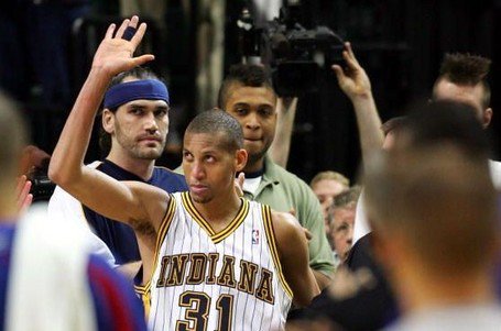 Happy Birthday to Hall of Famer Reggie Miller. Enjoy some highlights.  