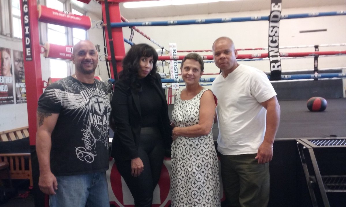 street_positive's tweet photo. Looking forward to connecting boxing and domestic violence prevention 8/26 with Option House #projectfightingchance #sbstrong https://t.co/qrbshZAIxi