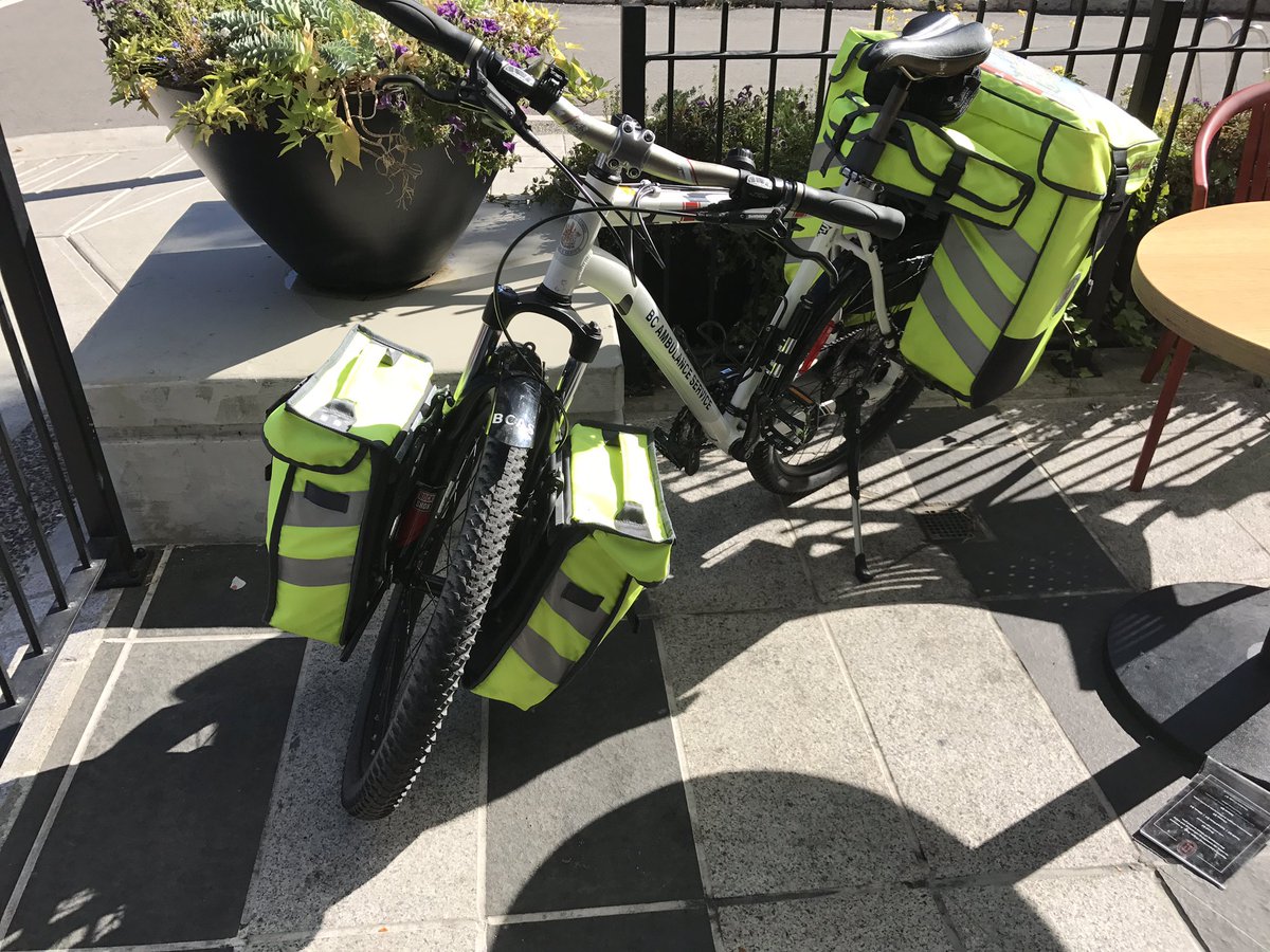 BomberBoxes's tweet photo. #BC_EHS Bikesquad @AckerJoe https://t.co/FaJ7Zx4BQN