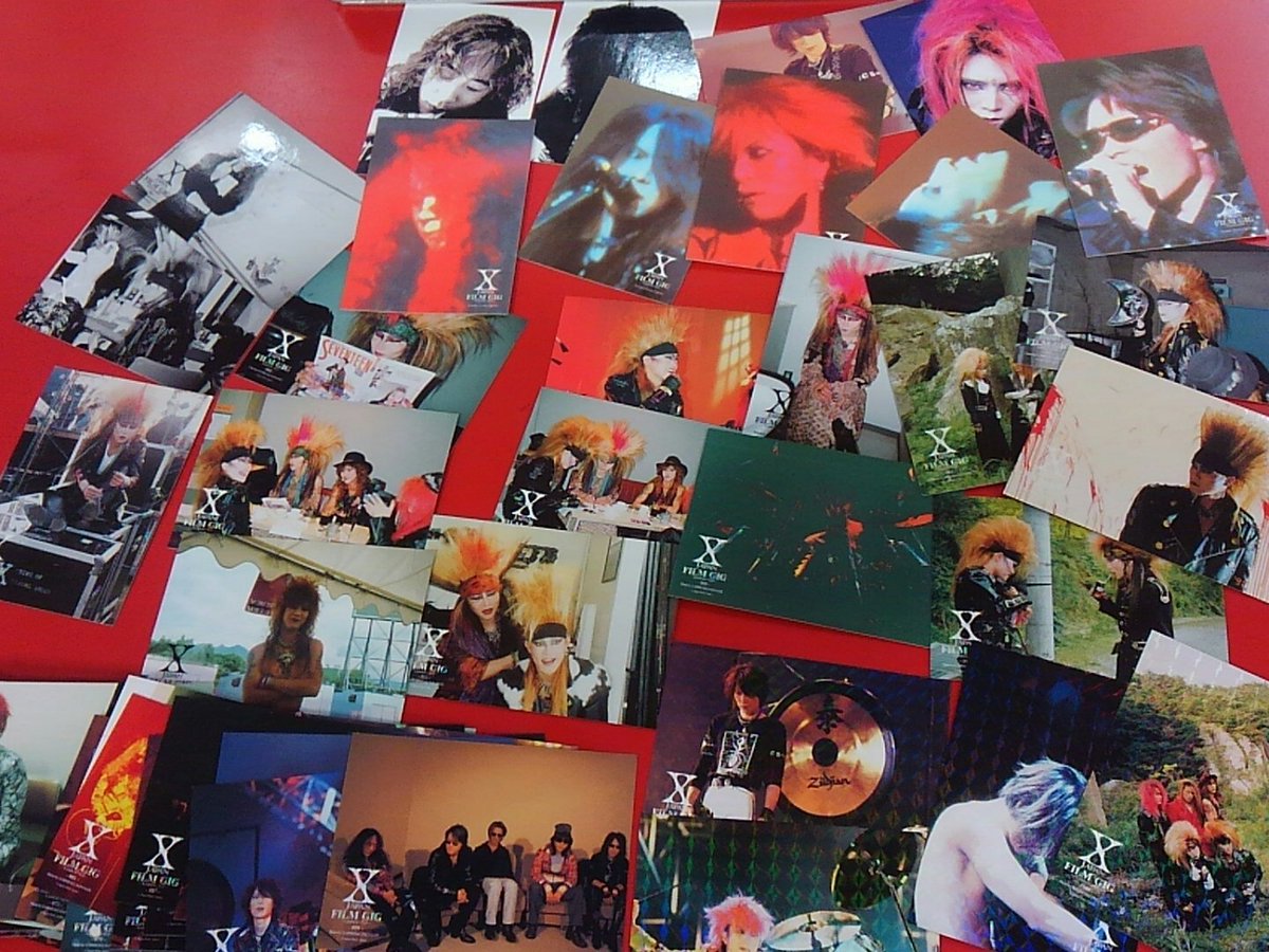 Trio 中野trio2サブカル X Japan Film Gig トレカがまとまって入荷しました 一部1枚ずつのバラ売りと コンプには到りませんでしたがダブり無しの揃い分を専用ファイルとセットでコーナーにて販売中です その他 グッズや書籍類等 各種展開中 買取