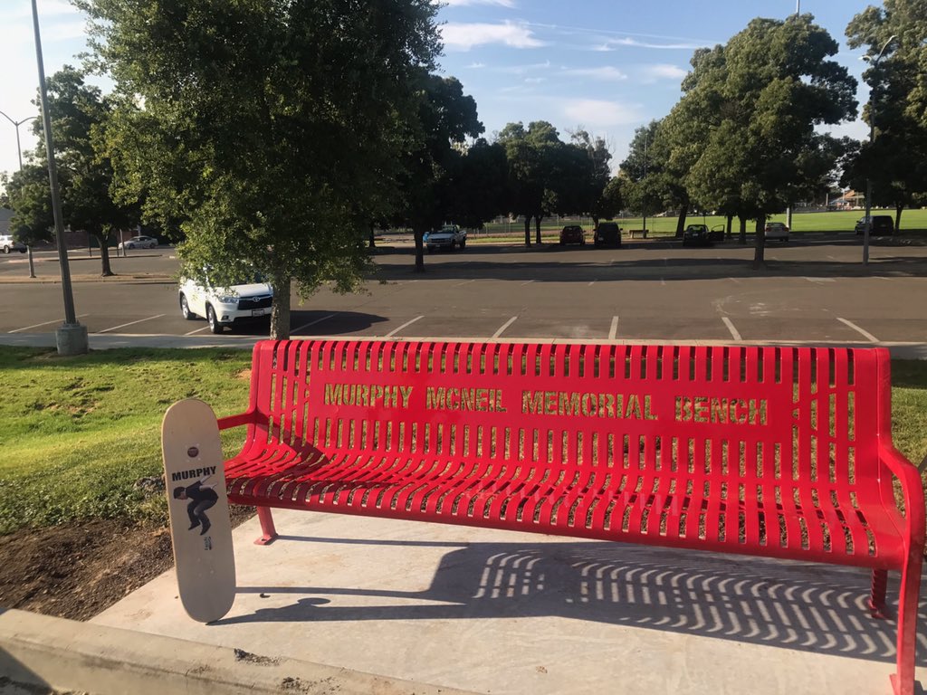 AbbyMcNeil19's tweet photo. this bench has so much meaning to it but the reason it's here sucks so much https://t.co/LKCd3SHPYL