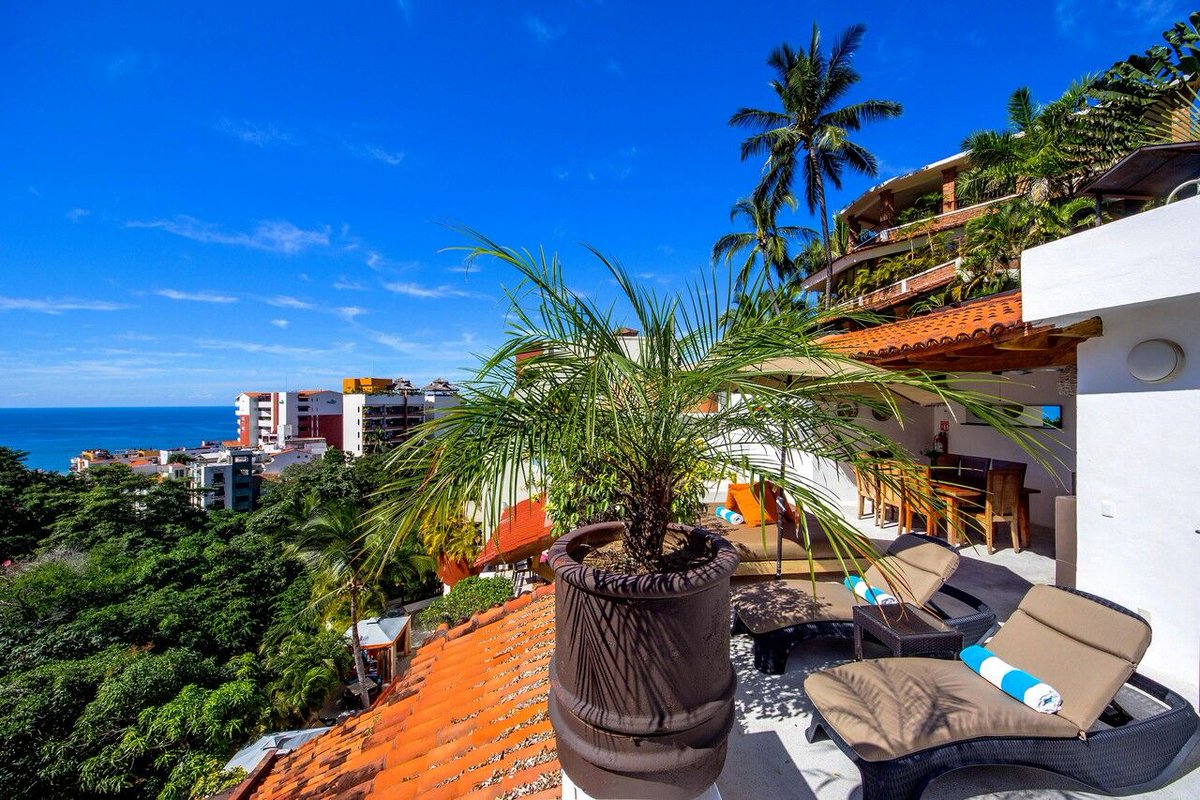 ACTLGBTPV's tweet photo. .@CasaCupula, #PuertoVallarta's Luxury #LGBT Boutique Hotel celebrates its 15th anniversary: https://t.co/dv3SkkBukj #ACTmember https://t.co/18vEe4qRtp
