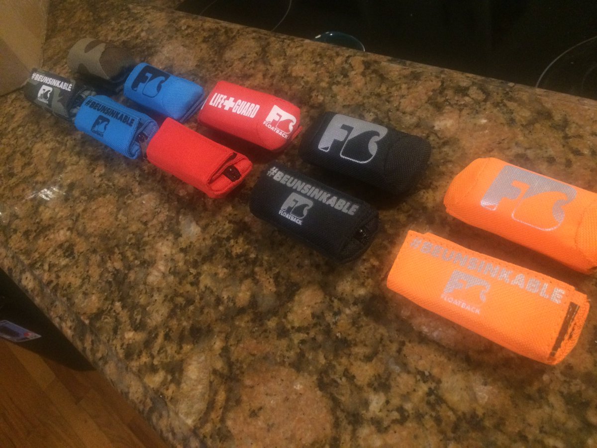 Runswithcamera's tweet image. Please follow @floatback as we launch our #waterhat #hatfloat #floatback #startup floatback.com launches 9/1