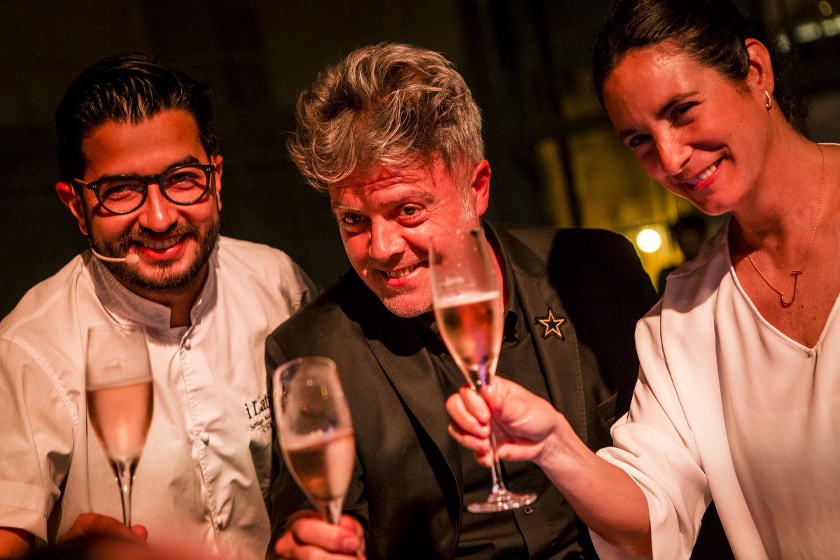 UsinadelArte's tweet photo. Última edición del año de #ALaMesa, el imperdible ciclo gastronómico de #Usina https://t.co/CWrUPFCKR1