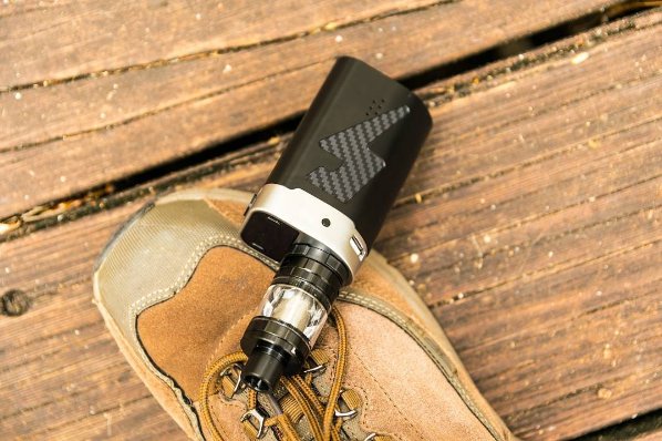 Kanger_info's tweet photo. #Kanger #Five6 Can not take a step away without it! #vape #vapelife https://t.co/hfHIAZrA28 https://t.co/LvfcVqkqGq