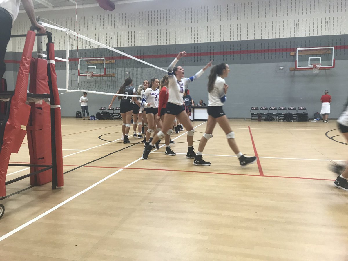 ArgyleVball's tweet photo. @jaguarvball defeats WF Rider in 5 https://t.co/t4YsQE27W7