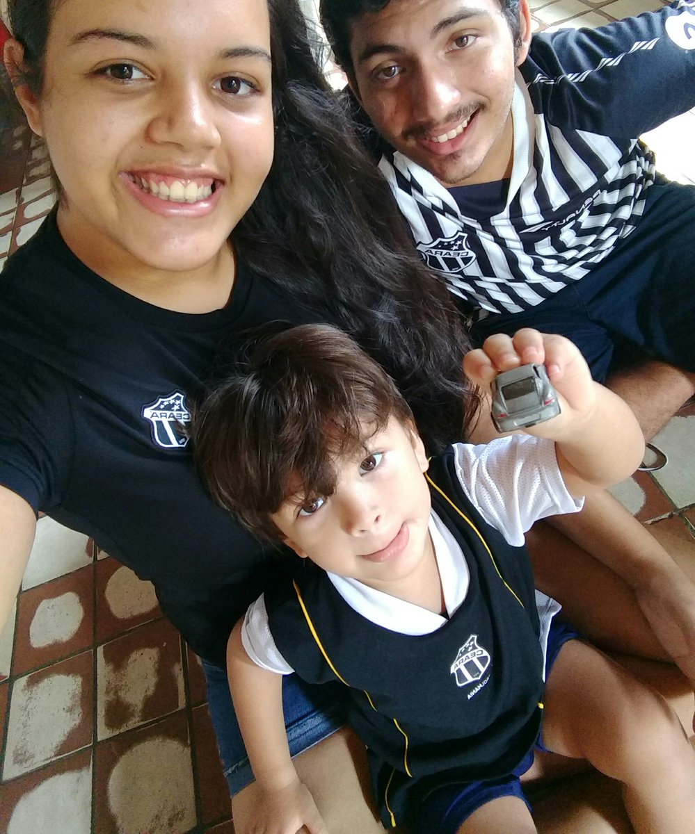 SarahSilva025's tweet photo. @CearaSC 
#FamíliaVozão😘😍 https://t.co/3D5671gzj6