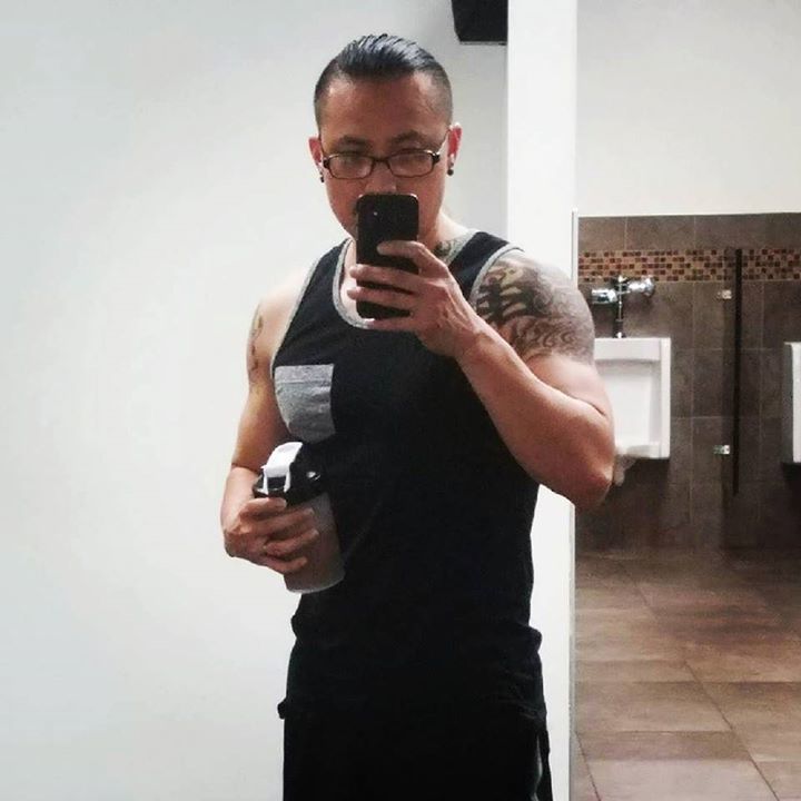 darkiztlght's tweet photo. Gym selfie, lol. 😉 #workout #bodybuilding #cardio #train #training #photooftheday #healthy #instahealth #healthych… https://t.co/C2SsYkH3ni) https://t.co/7GBwIYFA6A