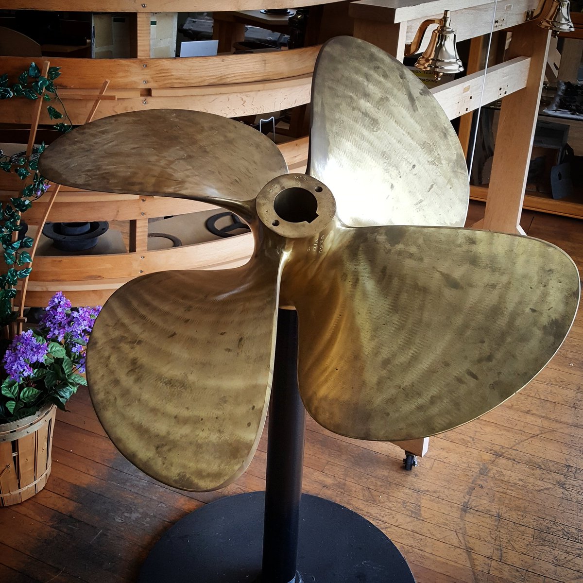 Spotted this beauiful Propeller cast at the Lunenburg Foundry #lunenburg #metalenvy #foundry #cast #Propeller #jewelrynerd