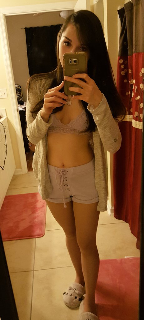 [Image: DIClKRiUIAA2ce3.jpg]