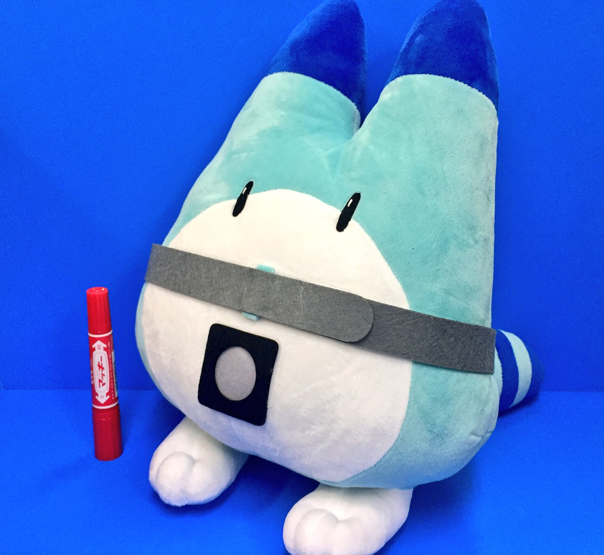 秋葉原hey あきばちほー 二タクサンニュウカシタヨ プライズ 本日新入荷 けものフレンズ ラッキービーストbig ぬいぐるみ フレンズのみんな 集まれ 約35cm ラッキーさんのぬいぐるみがhey2階に登場だよ 秋葉原hey Akiba けもフレ