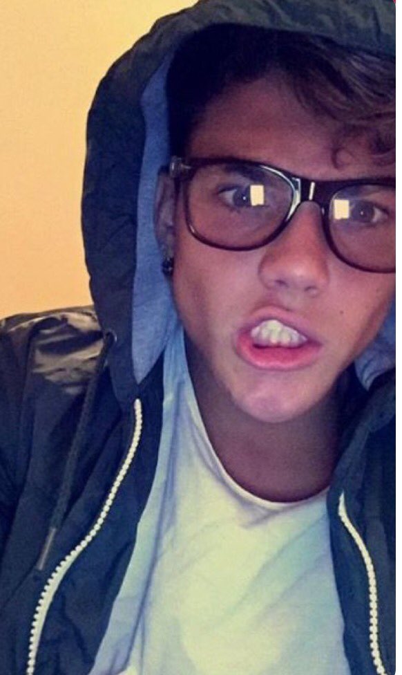 graydolan09 tweet picture