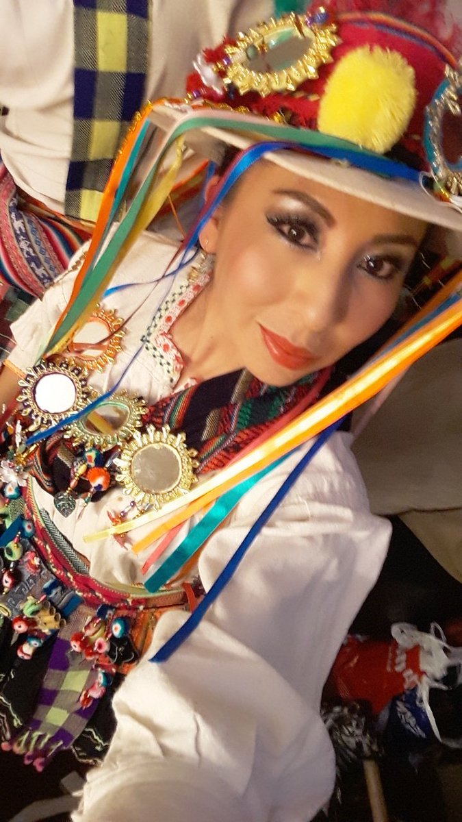 gabytaMollerF's tweet photo. #bailarinaboliviana #Bolivia #dancer #bailarina #huayñodepotosi #Cochabamba #orgullosadeserboliviana #suspy https://t.co/1Gm4wA7xTo