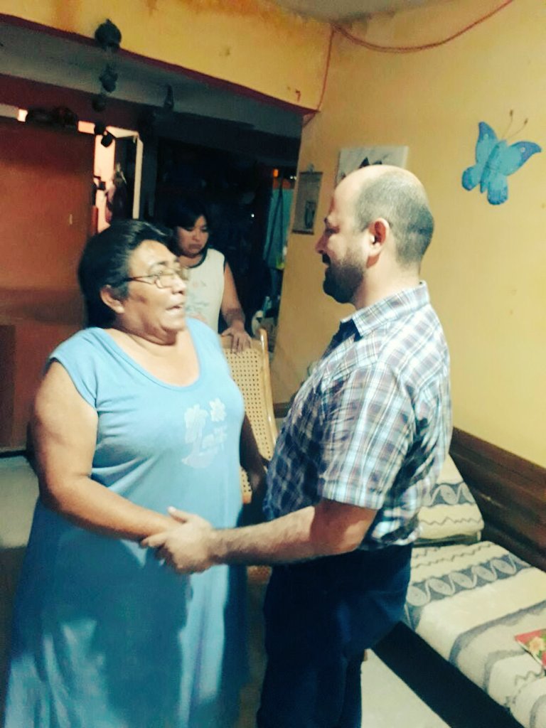 DiegoOficialMx's tweet image. Entregando gestiones  en diversas colonias, aproveché  para dejarles el msje d ánimo q manda el Gob Alejandro Moreno¡ #ActitudDGH