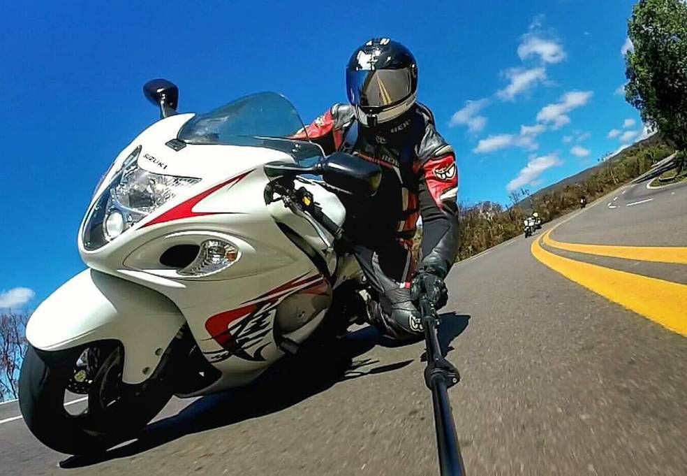 "Don't text and drive" buff.ly/2vglUU6

📸: 2008 Suzuki Hayabusa