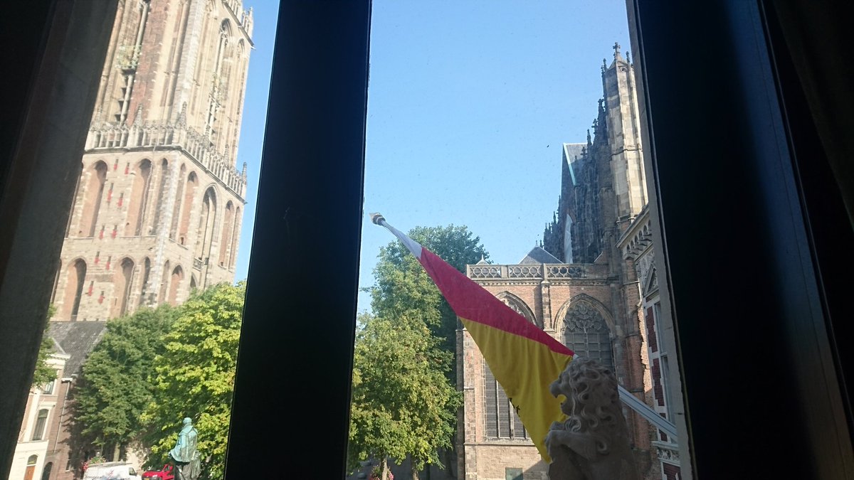JaarEnDagMedia's tweet photo. Best een prima werkplek vandaag 👍Vanavond weer een aftermovie! #HDUtrecht #historicidagen https://t.co/t43uEsn1Sc