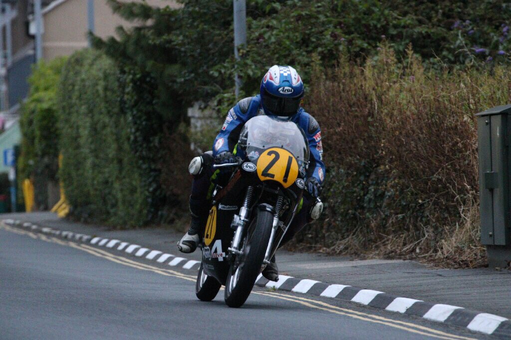 PhilboothbyB's tweet photo. @MotofestIOMTT @ManxRadioTT @iom_tt #NickJefferies Kirk Michael Thursday- guess he still gazes out of windows dreaming of racing the course🙂 https://t.co/pOCyj3gcKH