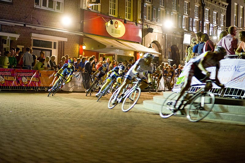 Social4Events's tweet photo. Vandaag komt ons #socialmedia team weer in actie tijdens de @ProfrondeAlmelo. Volg alles live via #ProfrondeAlmelo. 

#wielrennen #AWTD https://t.co/hgJGH5YjMh