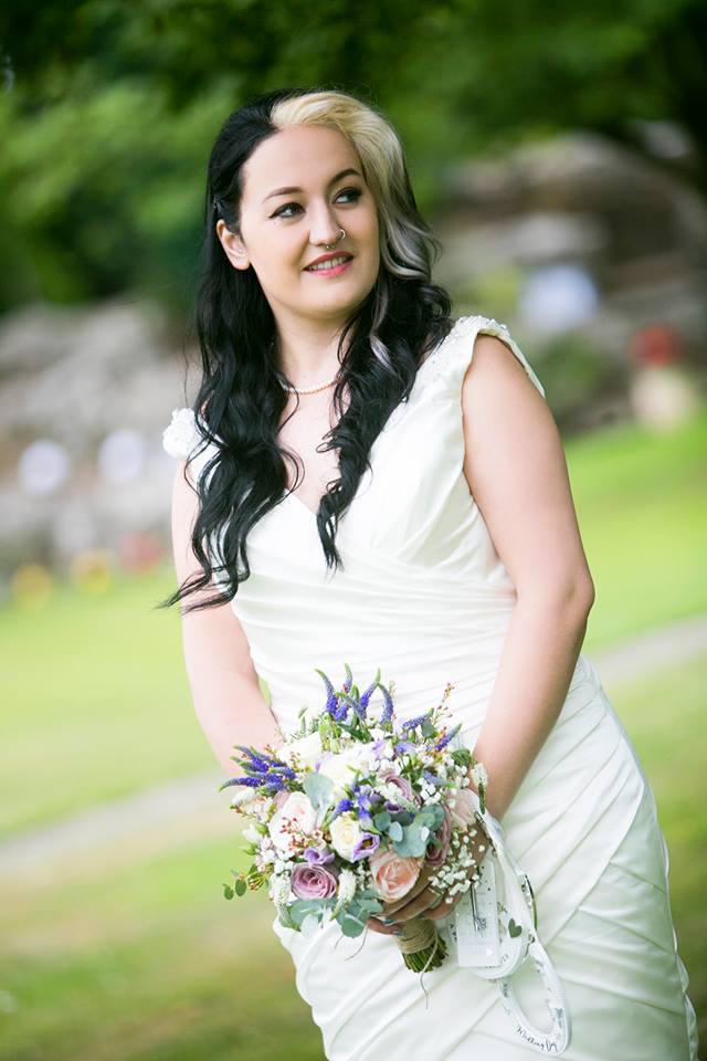 Prestige_Photo's tweet photo. Mr &amp; Mrs Woodhouse💛 
@StoneManorHotel #weddinginspo #bridalinspo #weddingphotographer #hogarths #stonemanorweddings #bridetobe #weddingday https://t.co/wNLMUZUCiG