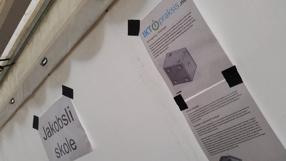 Det reklameres for den gode siden <a href="/IKTipraksis/">IKT i praksis</a> på #TrondheimMakerFaire