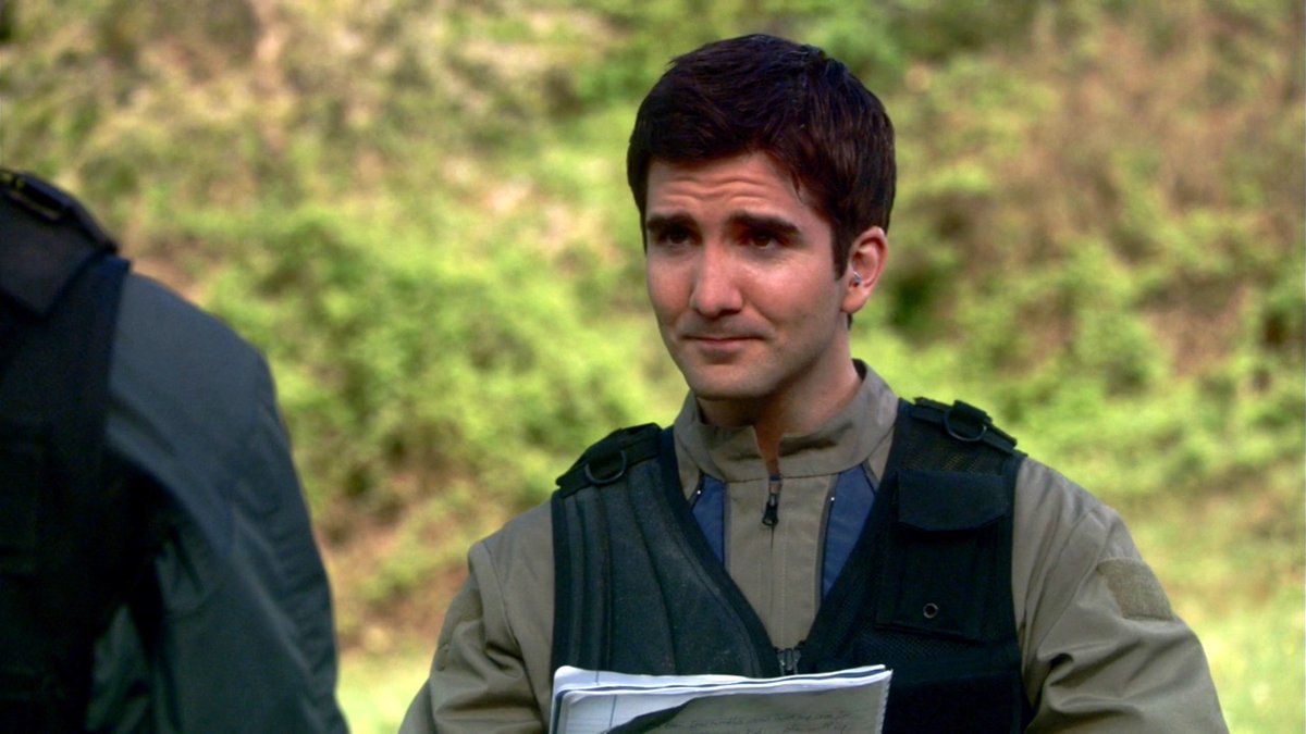 atlantistvru's tweet photo. HAPPY 42ND #BIRTHDAY (1975) TO #actor #RossHull (@Ross_Hull), #SGA Dr. #Corrigan!!! https://t.co/gpNMe5R0nl #Stargate #StargateAtlantis https://t.co/PPgAjUDEyr