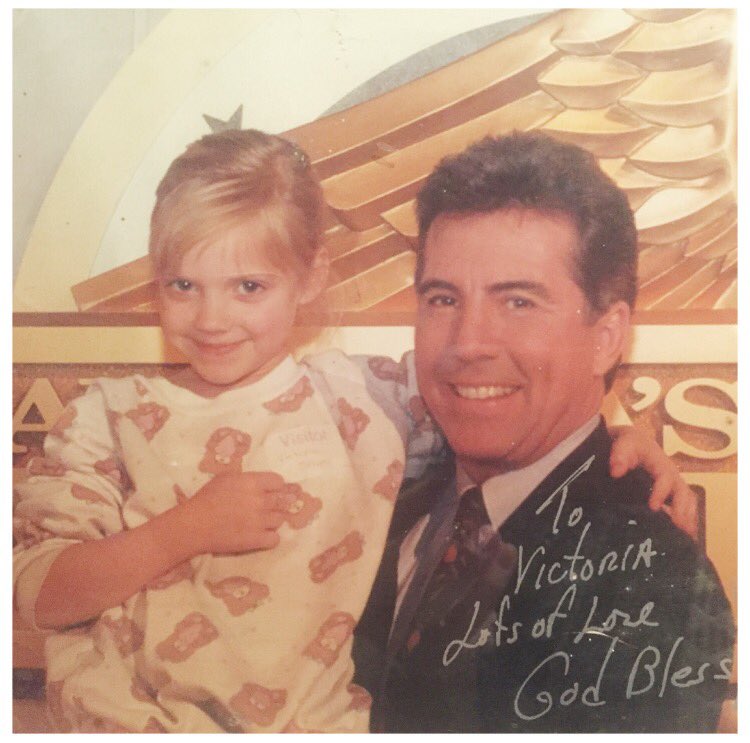 VickyShave's tweet photo. #tbt mini me chillin on the set of Americas Most Wanted when my uncle and pop worked at the studio. 💕 @john_walsh https://t.co/6l7eU72yKa