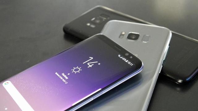 gadgetsnow's tweet photo. #samsunggalaxy S8 Plus 6GB RAM variant gets a price cut in India
https://t.co/ByVcZTtcFU https://t.co/Bay4neVGXu
