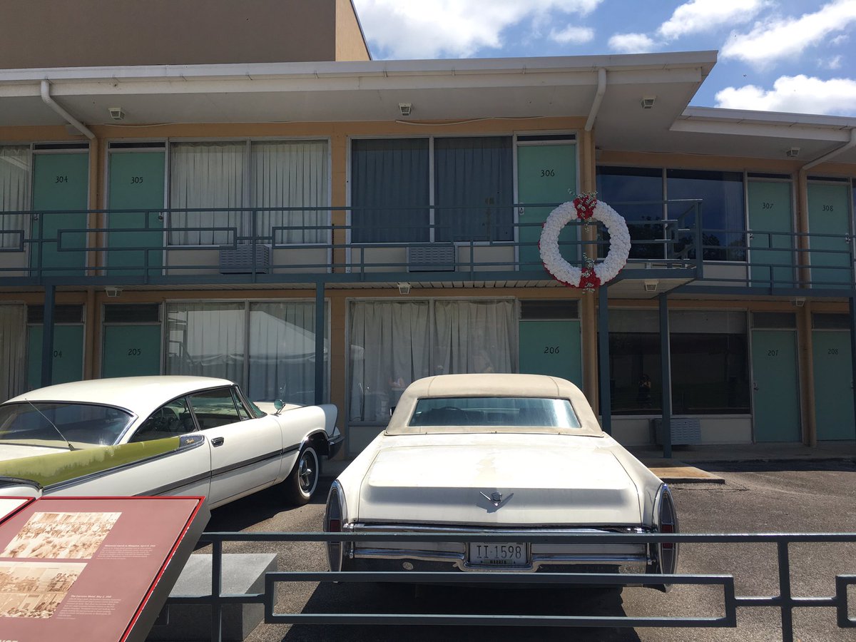 charwalcott's tweet photo. Memphis..what a place!! #emotional #MartinLutherKing #music #CivilRights #history #BBking #Blues #AlGreen #staxs #Mississippi https://t.co/jdi5U2Tvly