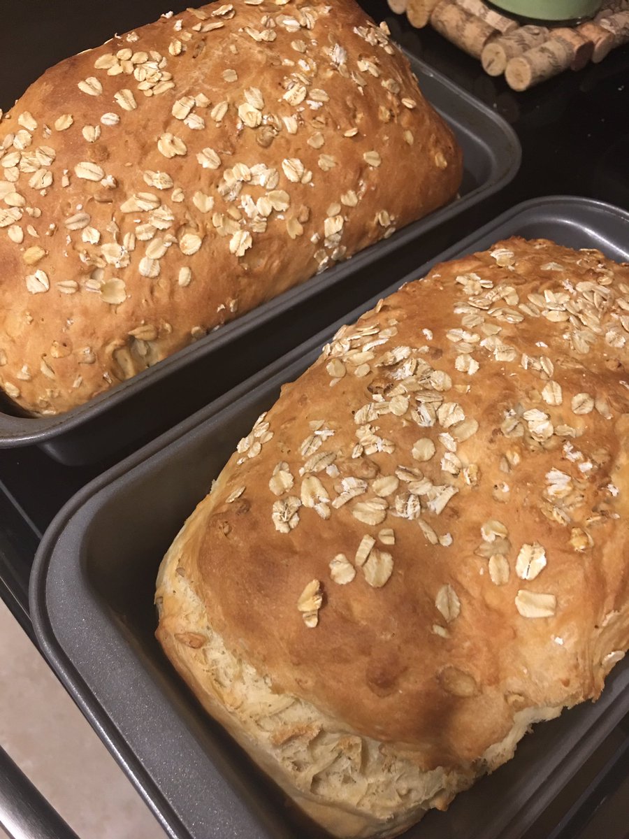 ritsa_nj2az's tweet photo. Fresh made bread ready for @burningman #burningman #homemade #homebread #vegan #kidsville #goinghome #madgreek #playaready #themanburns https://t.co/91WONiC6c2