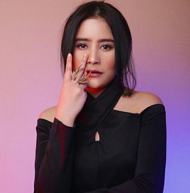 Ali Prilly Fansclub tweet media