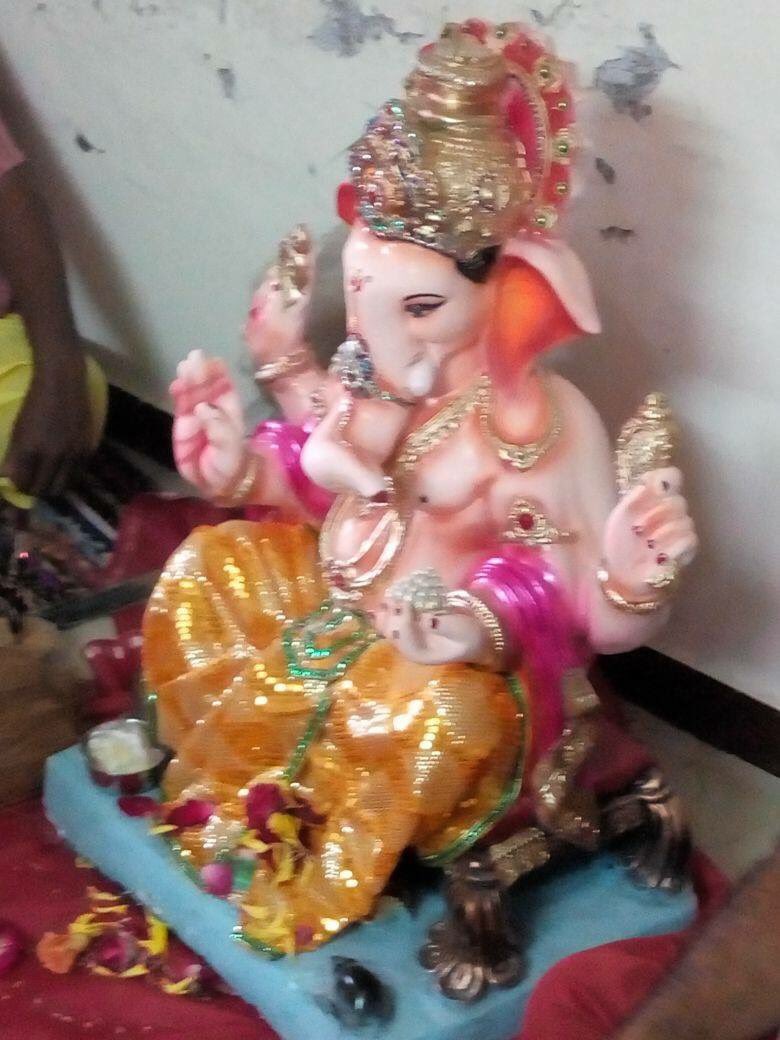 imBhupendrasinh's tweet photo. મારા મતવિસ્તાર ધોળકાના કોઠ ગામે આવેલ ગણપતિપુરાના મંદિર ખાતે ગણેશ ચતુર્થી નિમિતે ઇકો ફ્રેન્ડલી ગણેશજીની મૂર્તિની સ્થાપના કરી. https://t.co/gKRGpd4cGS