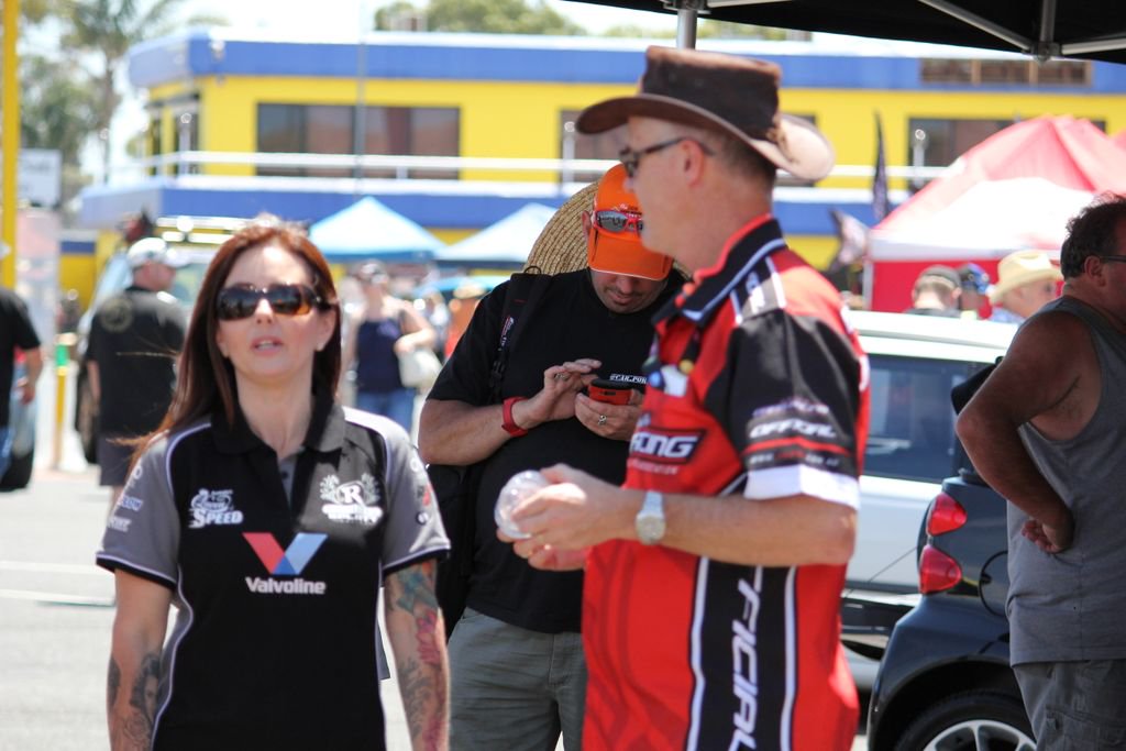 RachelleSplatt's tweet photo. Calder Park.  The Nationals 2017. #DragRacing https://t.co/2XOuvvSQOi