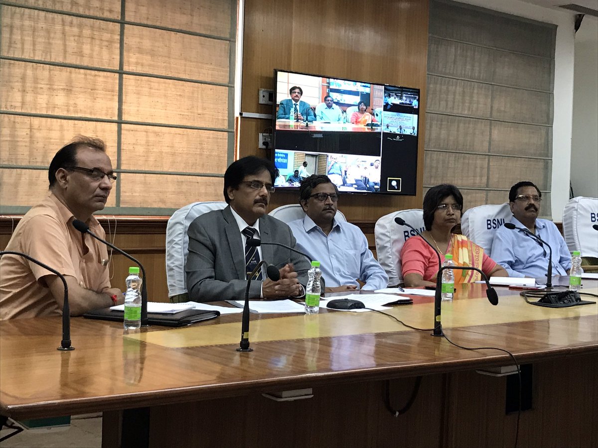 BSNLCorporate's tweet photo. Hon'ble @CMDBSNL Sh. Anupam Shrivastava addressing North Zone circles (UKD,UPE,UPW &amp; Raj.) Mobile review meeting through Video conferencing. https://t.co/7JBYPkXo7S