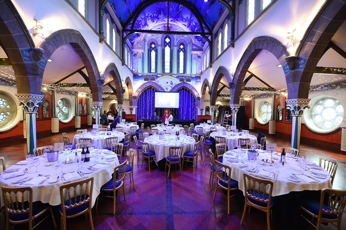 A fantastic night at the beautiful Oran Mor. 

So great to see so many faces for the <a href="/BadmintonScot/">BadmintonScot</a> dinner. #2017BWC