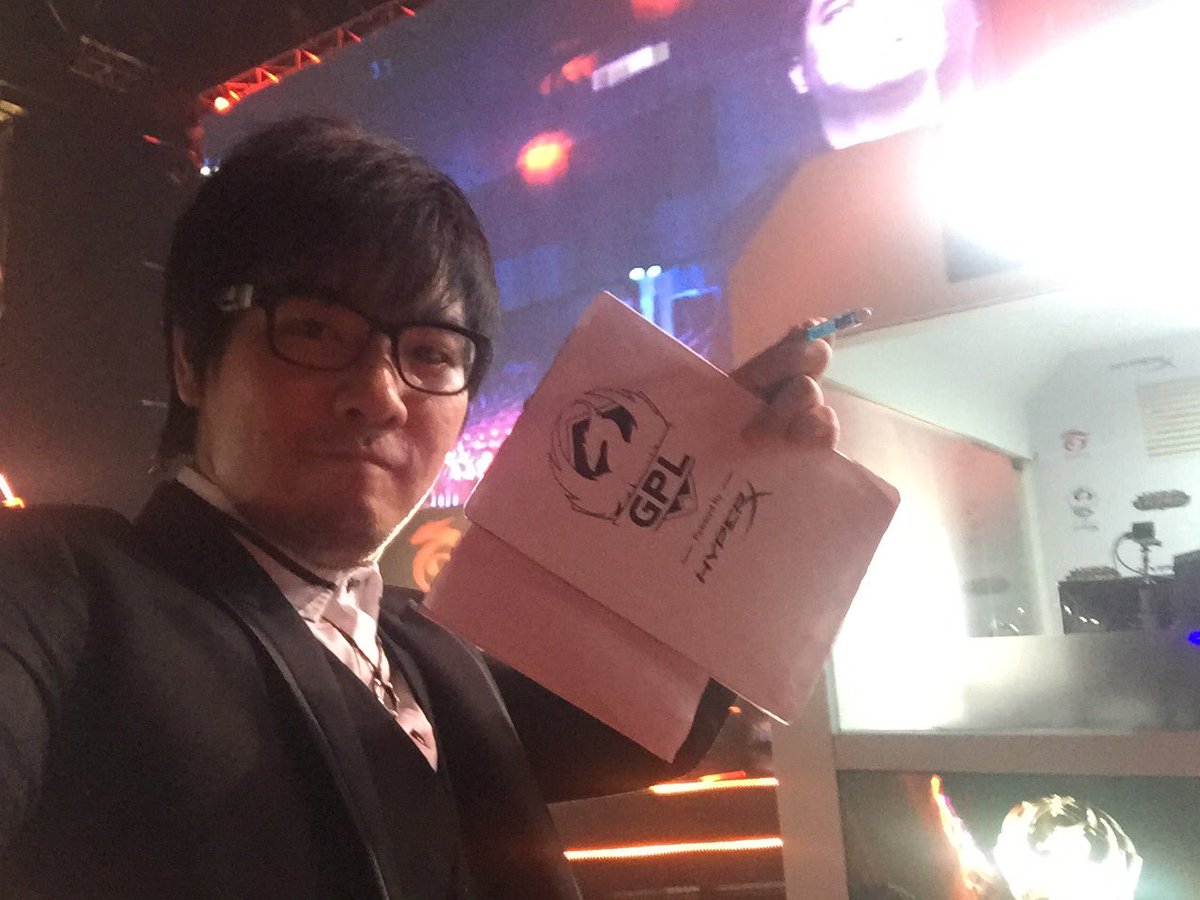 herePochi's tweet photo. #GPL2017 now in BKK #lol #LeagueOfLegends https://t.co/G8BepRkkA7