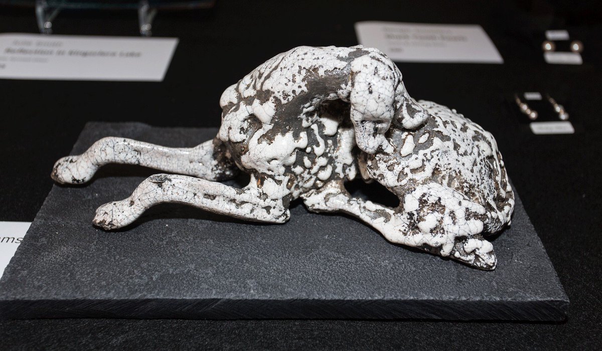 Catch Helen Williams' raku saluki on display <a href="/NTsandham/">Sandham NT</a> <a href="/hantsopenstudio/">HampshireOpenStudios</a> only until Monday!
nationaltrust.org.uk/sandham-memori…   #salukis