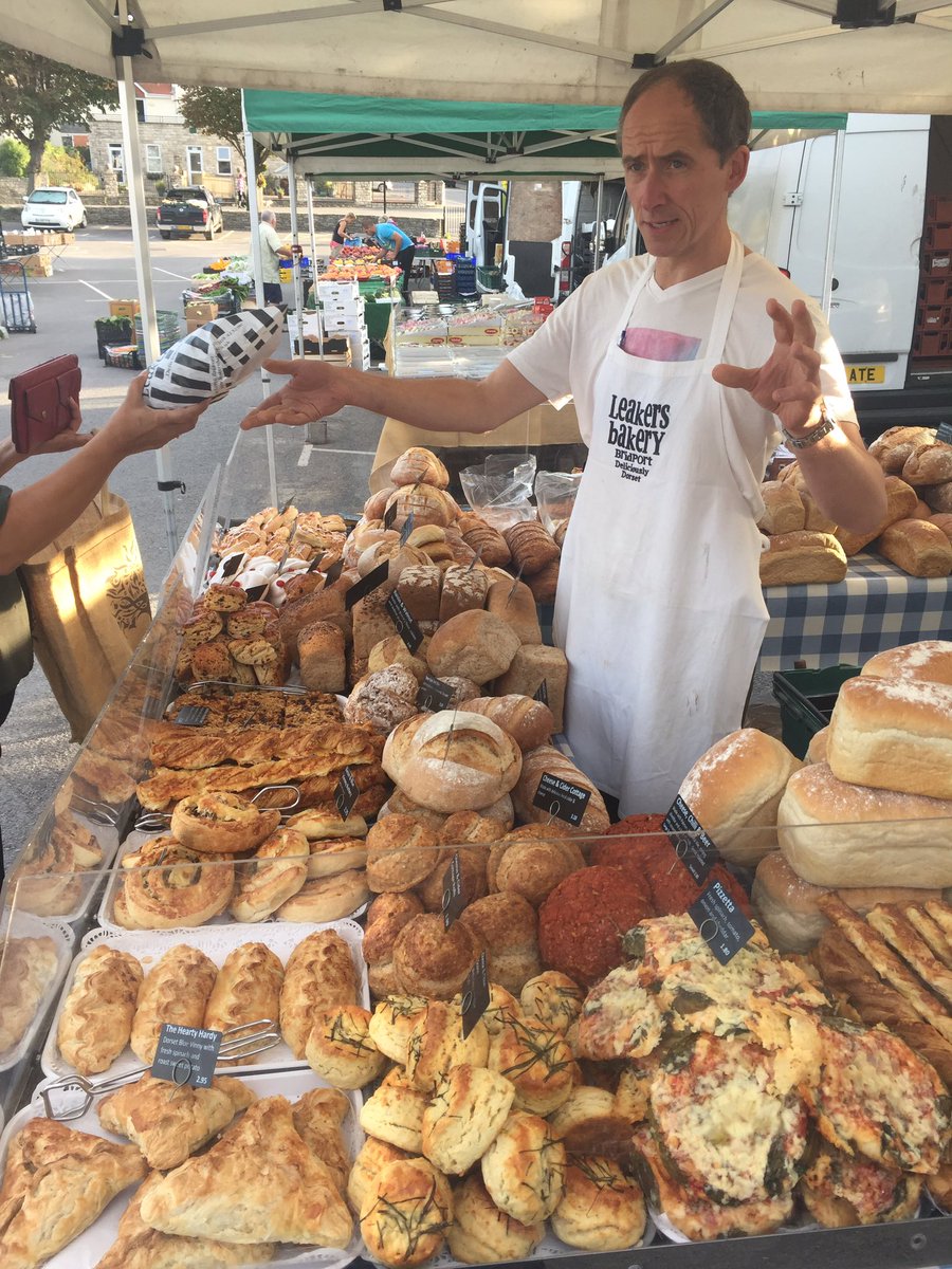 <a href="/LeakersBakery/">LeakersBakery</a> kicking off in #Swanage #Dorset! #freshlymade #local <a href="/DorsetFoodDrink/">Dorset Food & Drink</a> 🥐🍞🥖