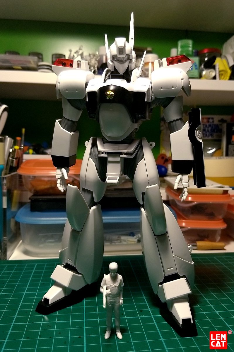 lemcat's tweet photo. Bene, ora si carteggia!
#Patlabor #PatlaborDipendente #Ingram1 #Lemcat #Modellismo #NoaIzumi #PatD #Alphonse https://t.co/MfudV238IC