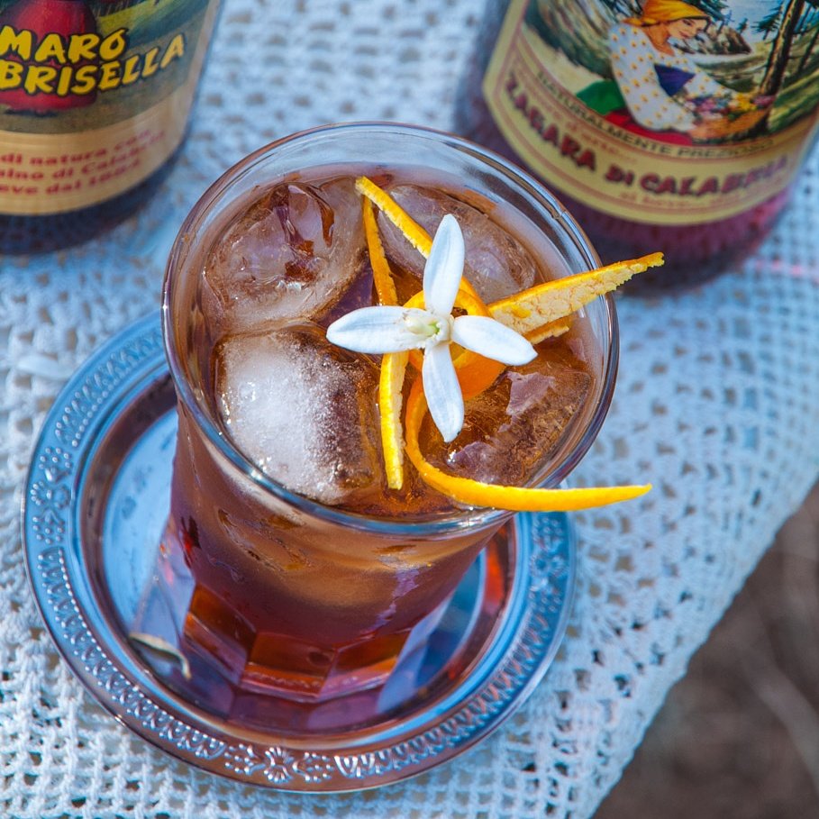 Barjonio's tweet photo. #ZagaraDiCalabria Cocktail List 
@amarocalabrisella 
#barjoniococktails 
https://t.co/ccqt5q0XVh https://t.co/dbzsrPjNhQ