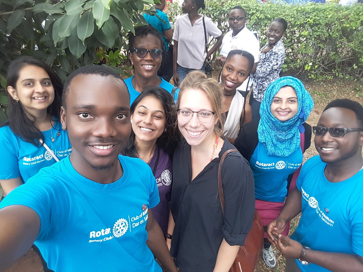 Rotaractkairuki's tweet image. #MissionGoGreen @RotaryOysterbay @rottanzania