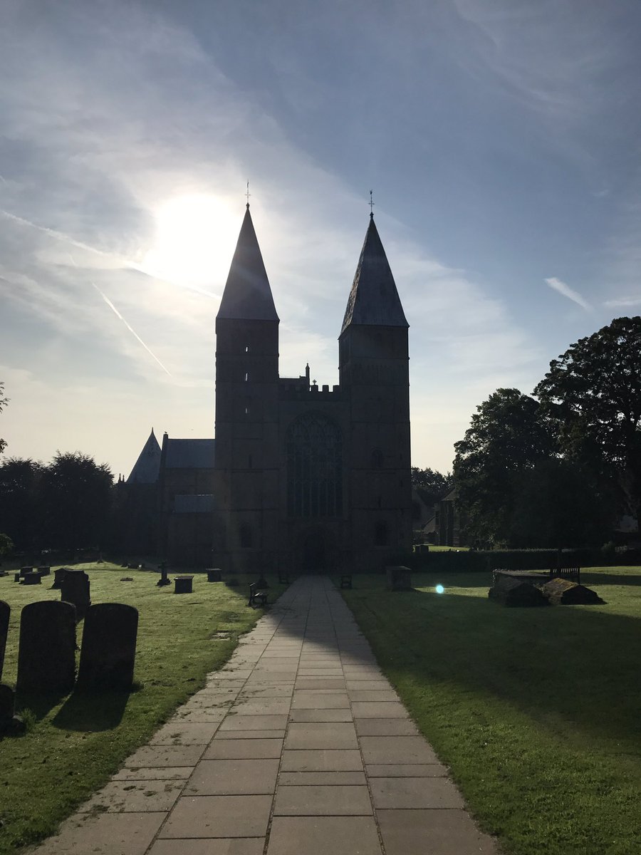 CSharp_minor's tweet image. Early morning arrival in glorious Southwell. @MBJFarnsworth @Southwell_Music